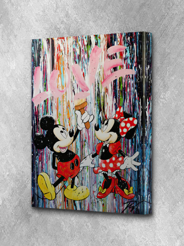 35.1 Mickey Mouse and Minnie Mouse_s love